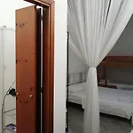Elianthos Oda ve Kahvaltı 3*