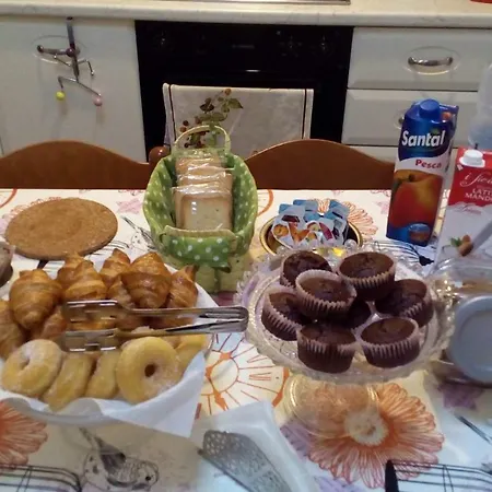 Couette-café Elianthos 3*