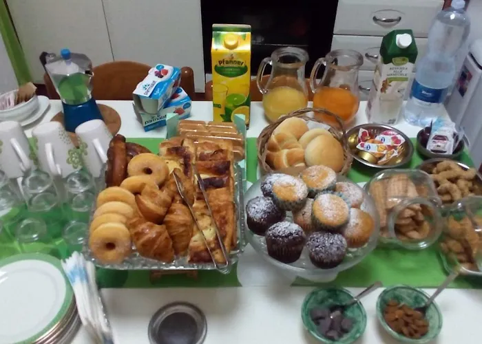 Oda ve Kahvaltı Elianthos 3*